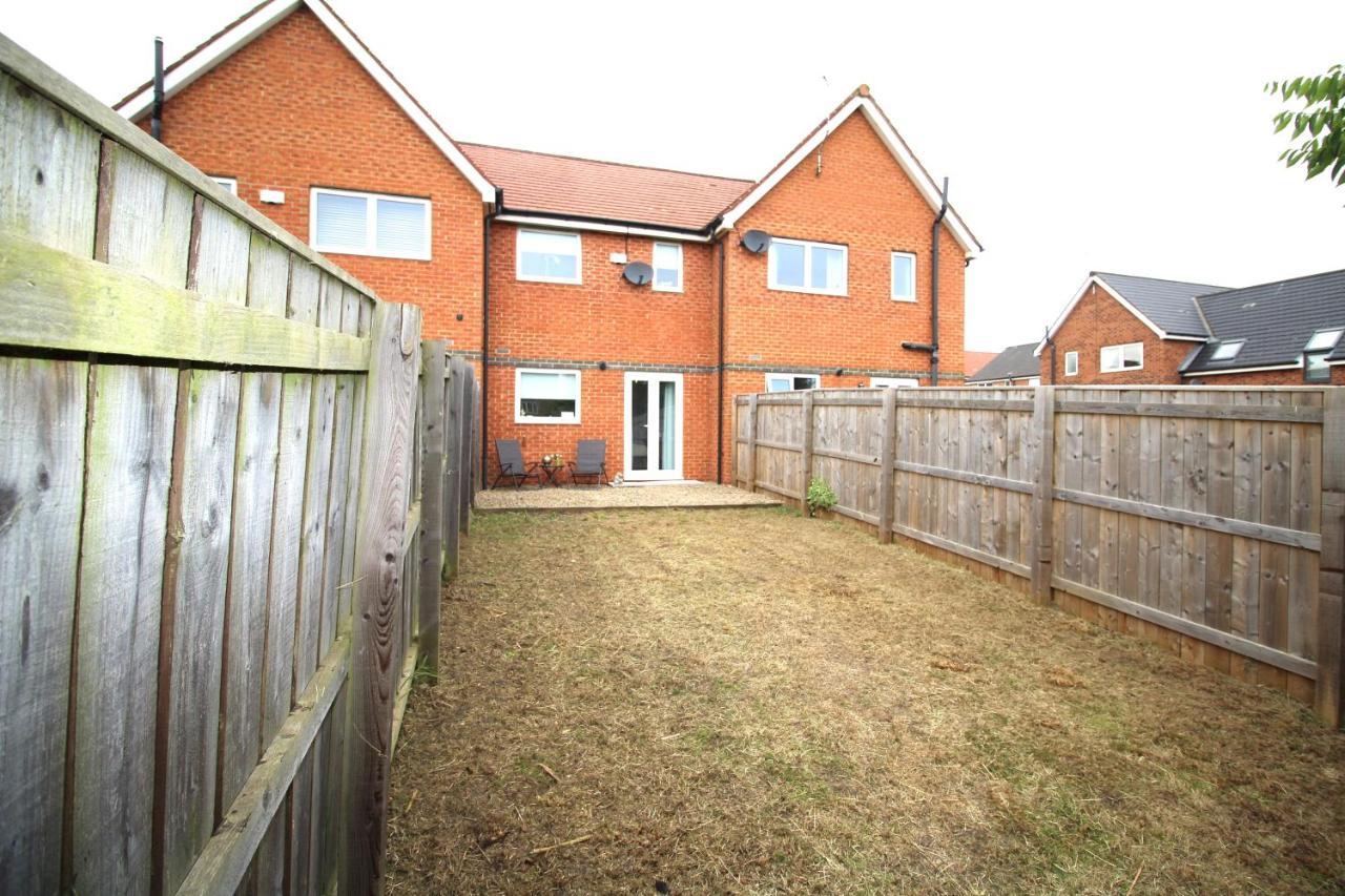 Ashington - 2 Bedroom House - Beautifully Decorated & Furnished - Large Garden Extérieur photo